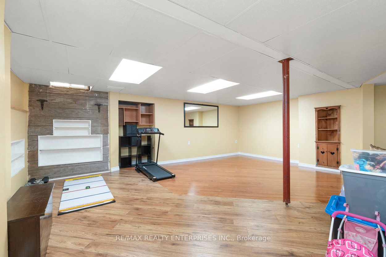 2054 Hunters Wood Drive