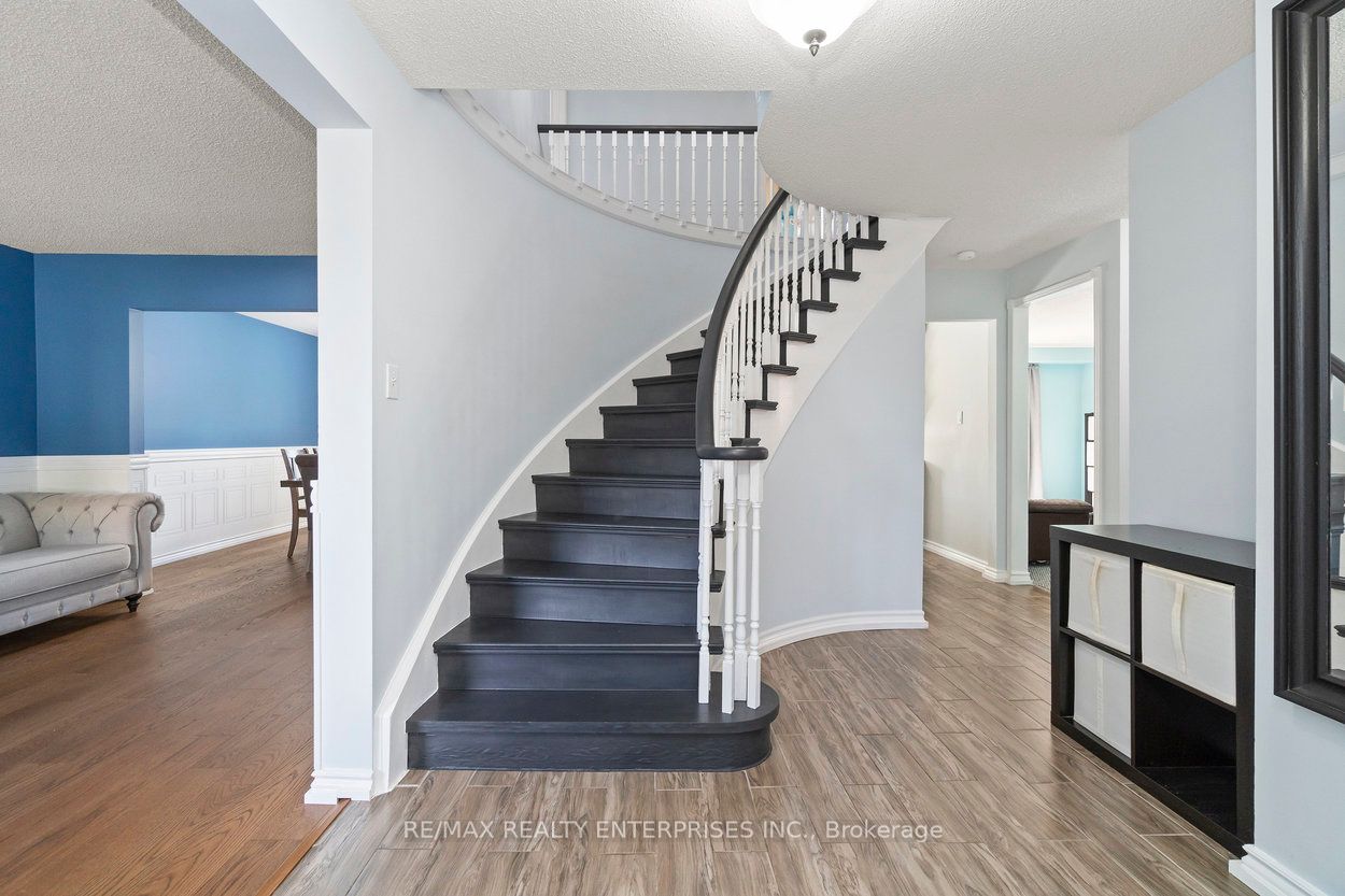 2054 Hunters Wood Drive