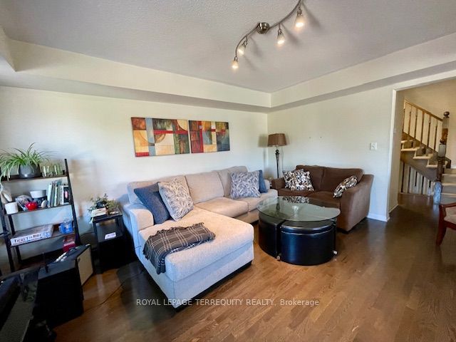 2614 Dashwood Dr, #20