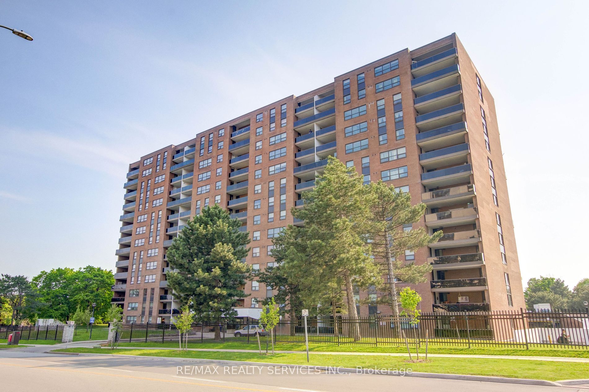 4 Lisa Street, #511