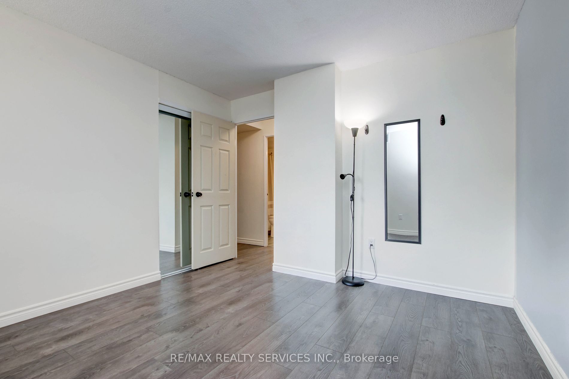 4 Lisa Street, #511