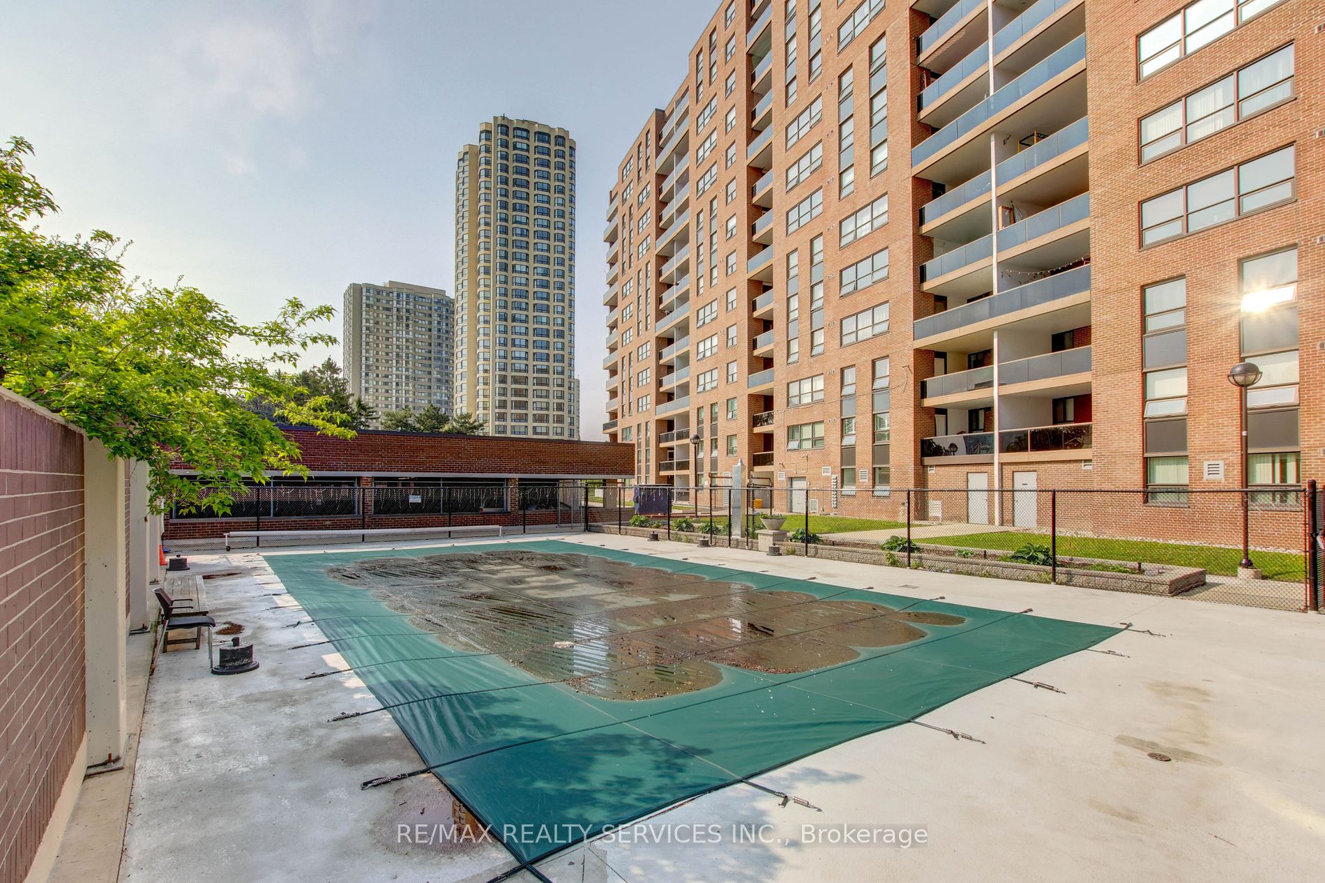 4 Lisa Street, #511