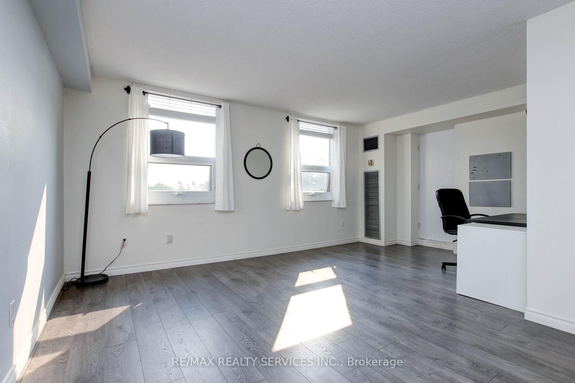 4 Lisa Street, #511