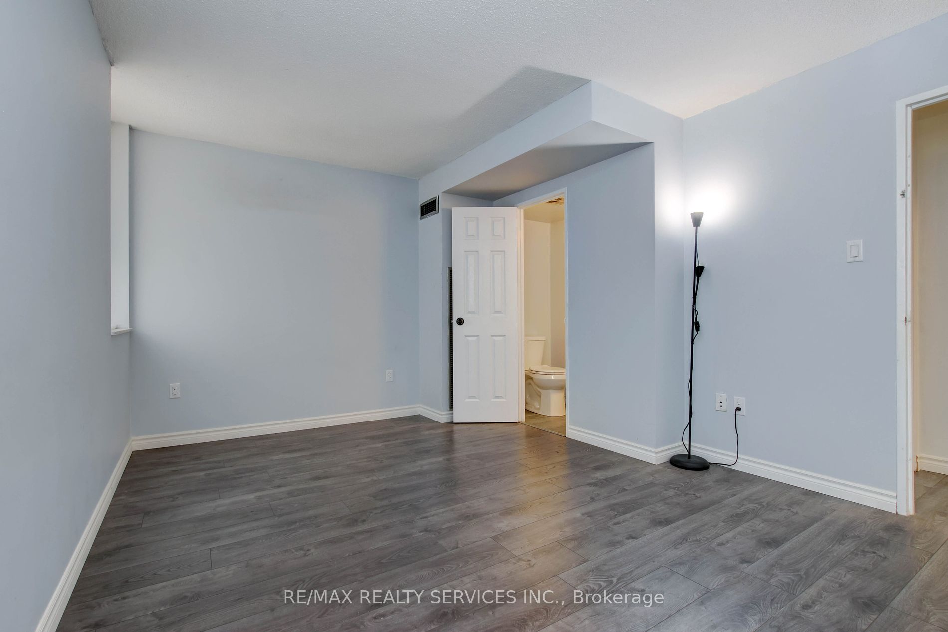 4 Lisa Street, #511