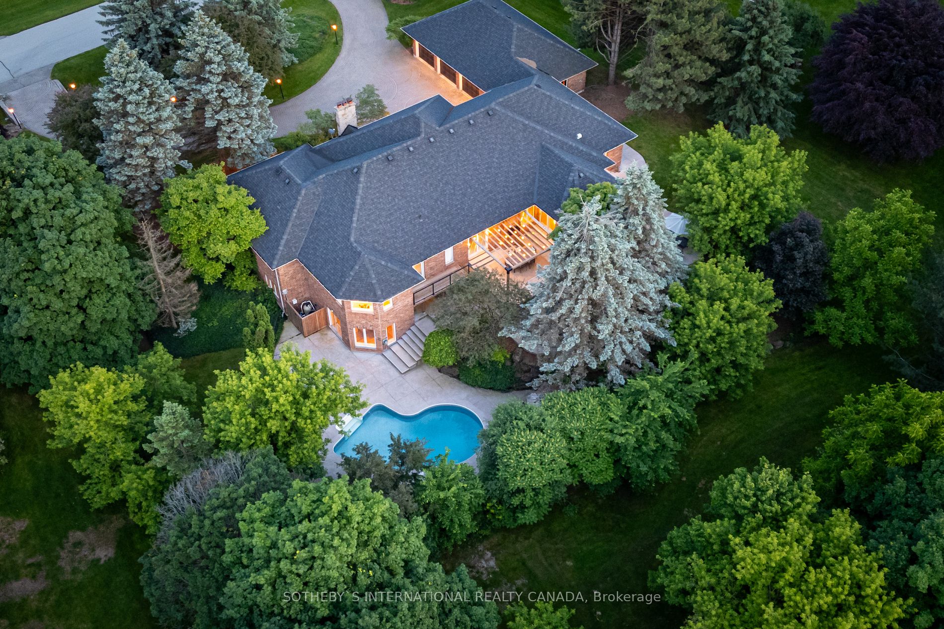 163 Wheelihan Way