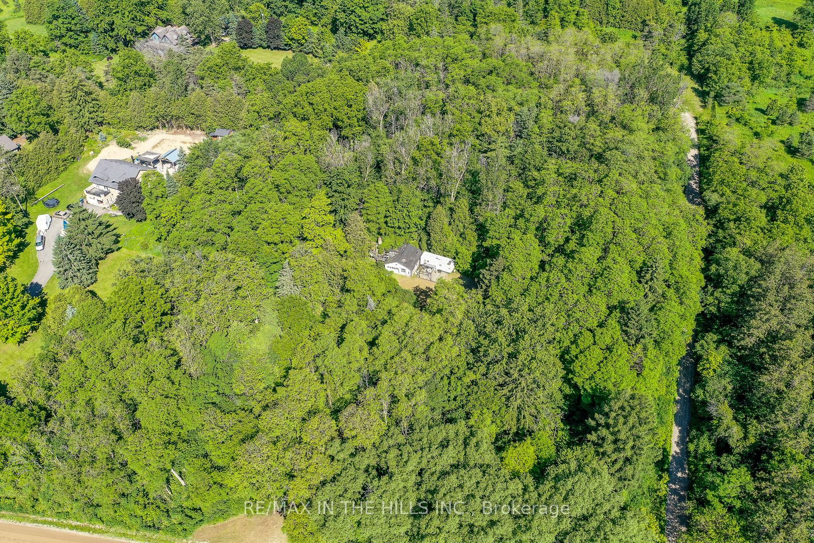 3246 Escarpment Side Road