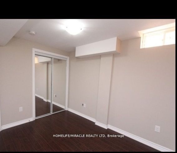 22 Long Branch Tr