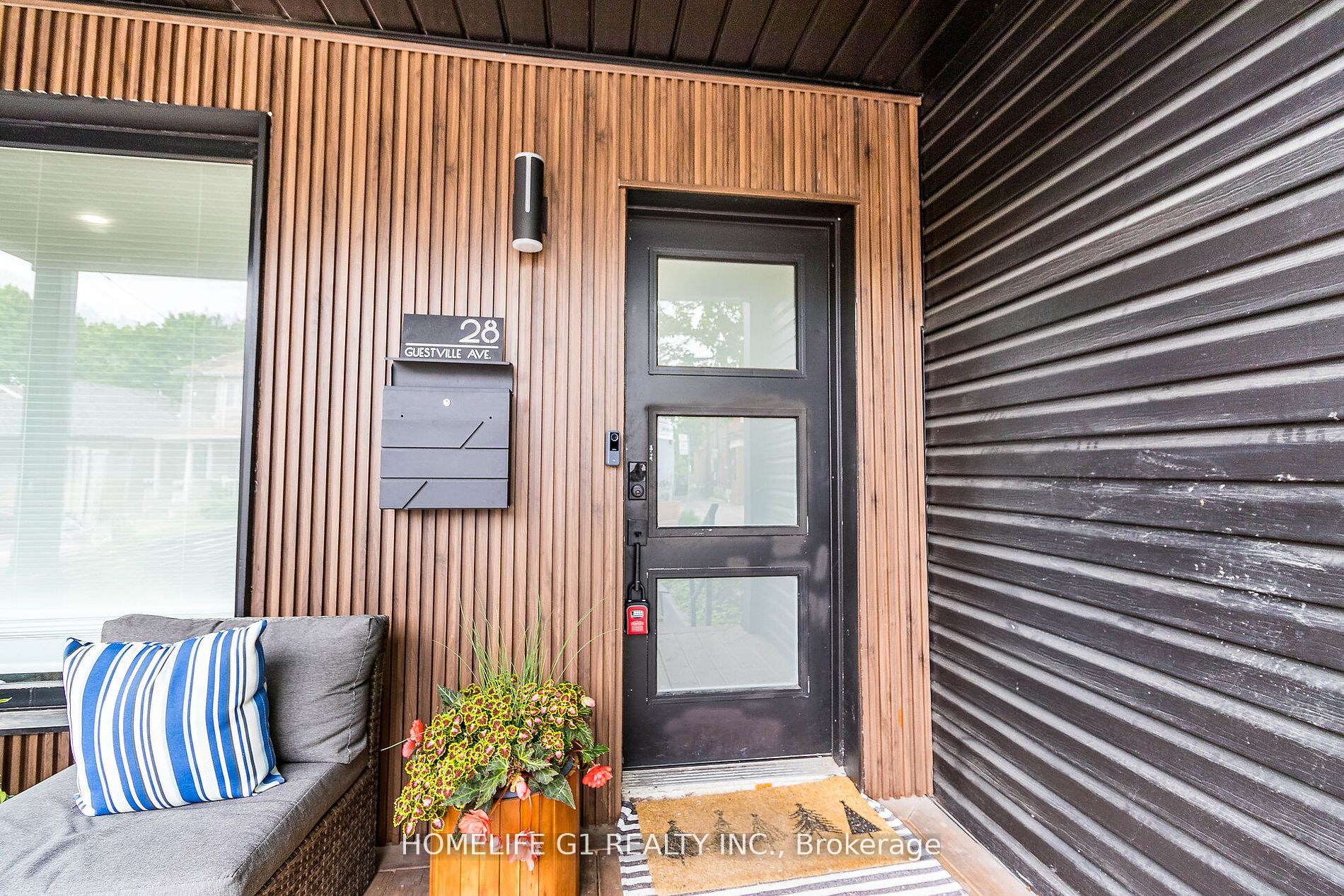 28 Guestville Ave