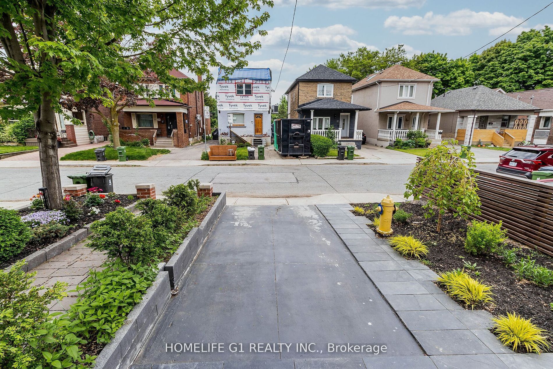 28 Guestville Ave