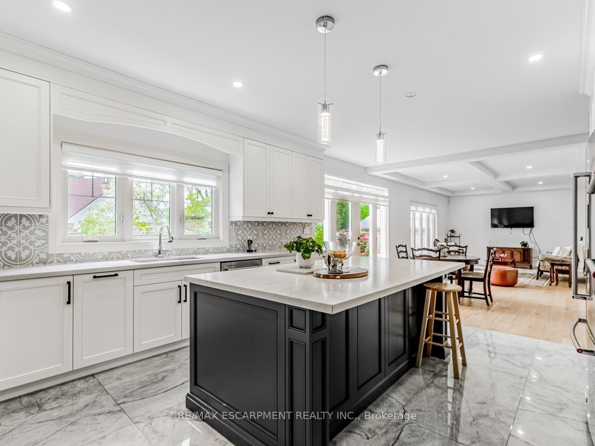 89 Anne Boulevard