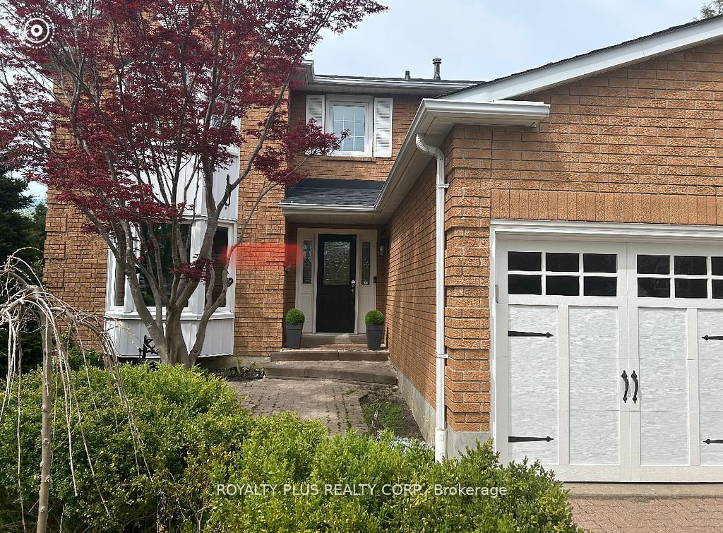 352 Hersey Cres