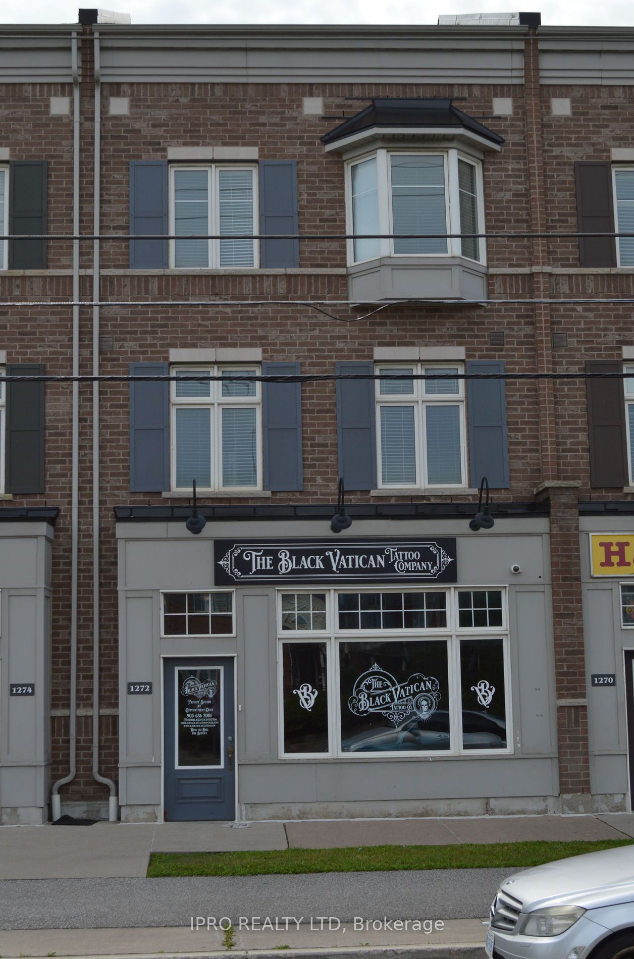 1272 Main Street E