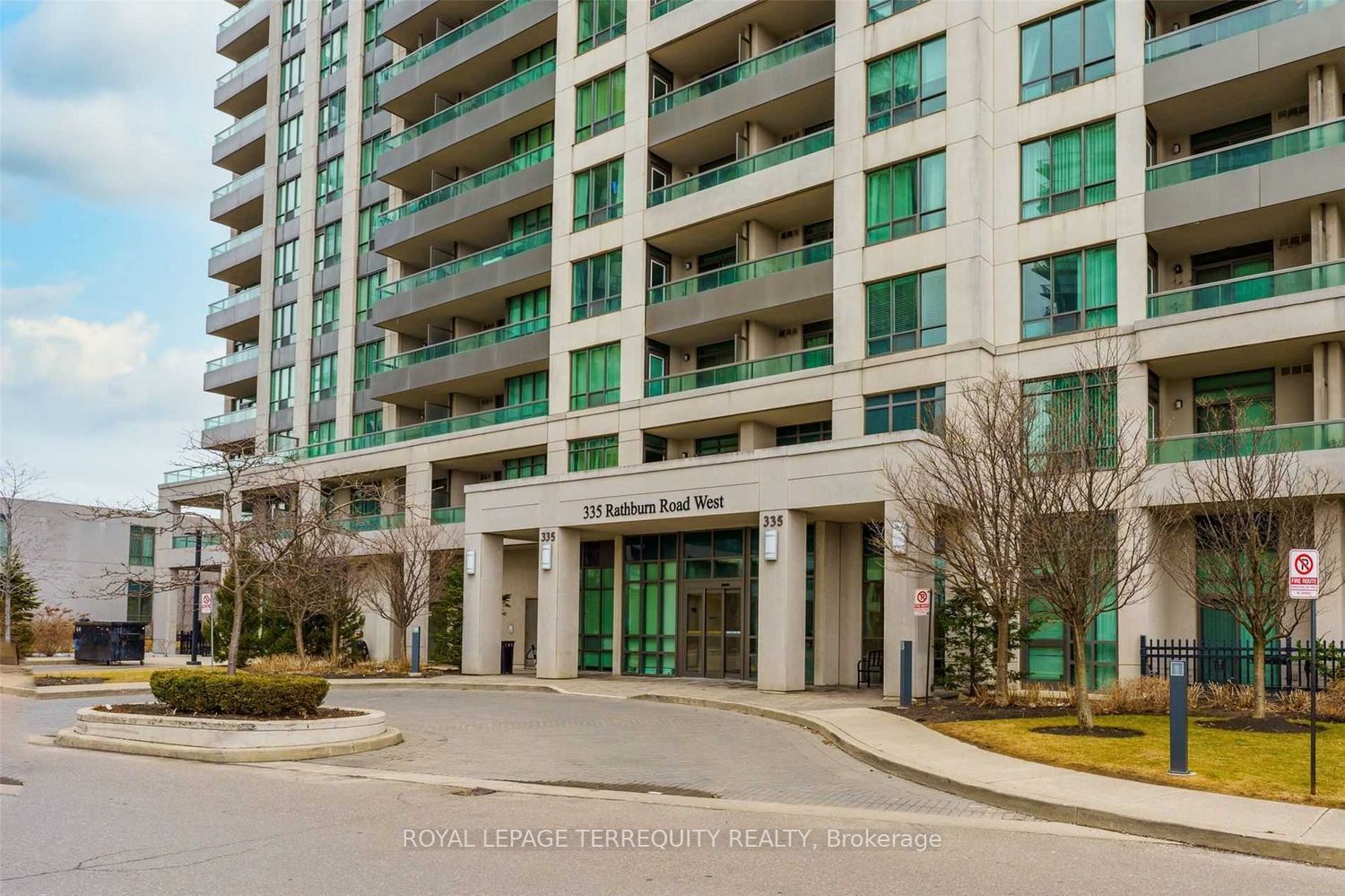 335 Rathburn Rd W, #2202