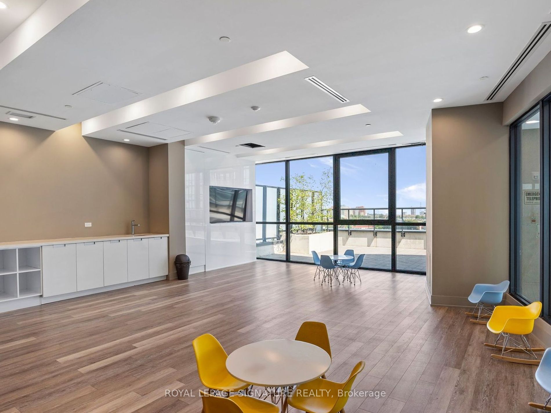 65 Watergarden Drive, #212