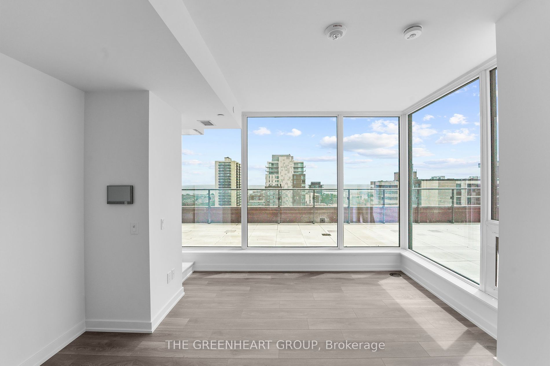 28 Ann Street #908