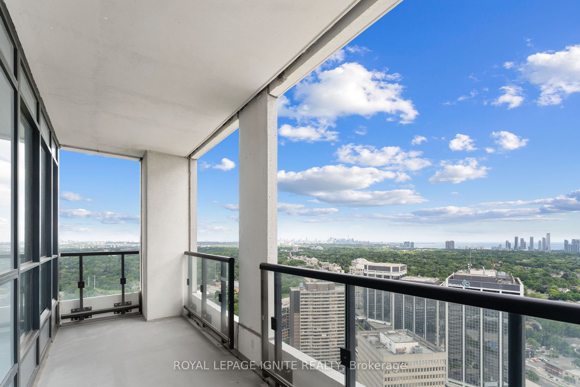 7 Mabelle Ave, #3608