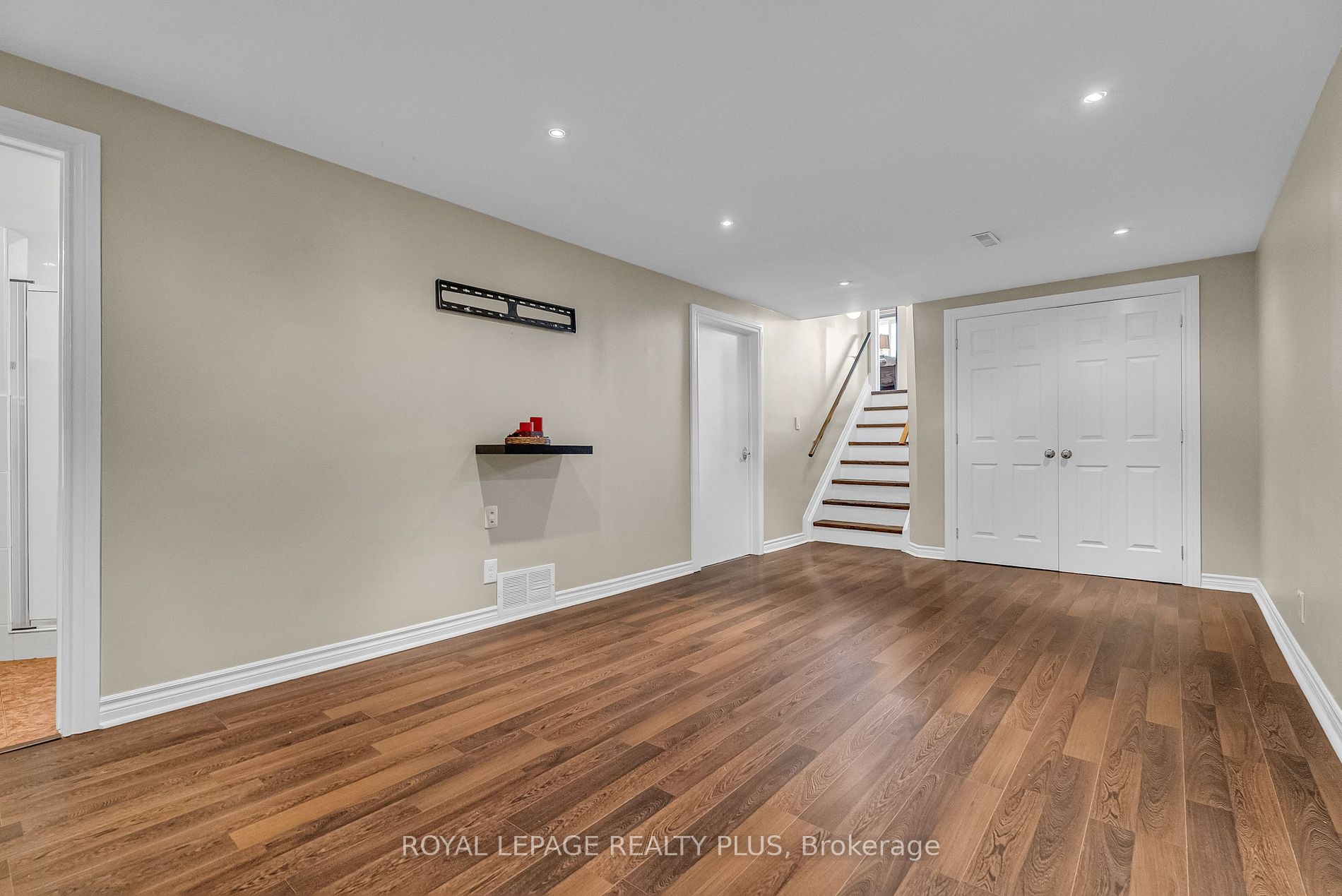 2440 Rosemary Drive