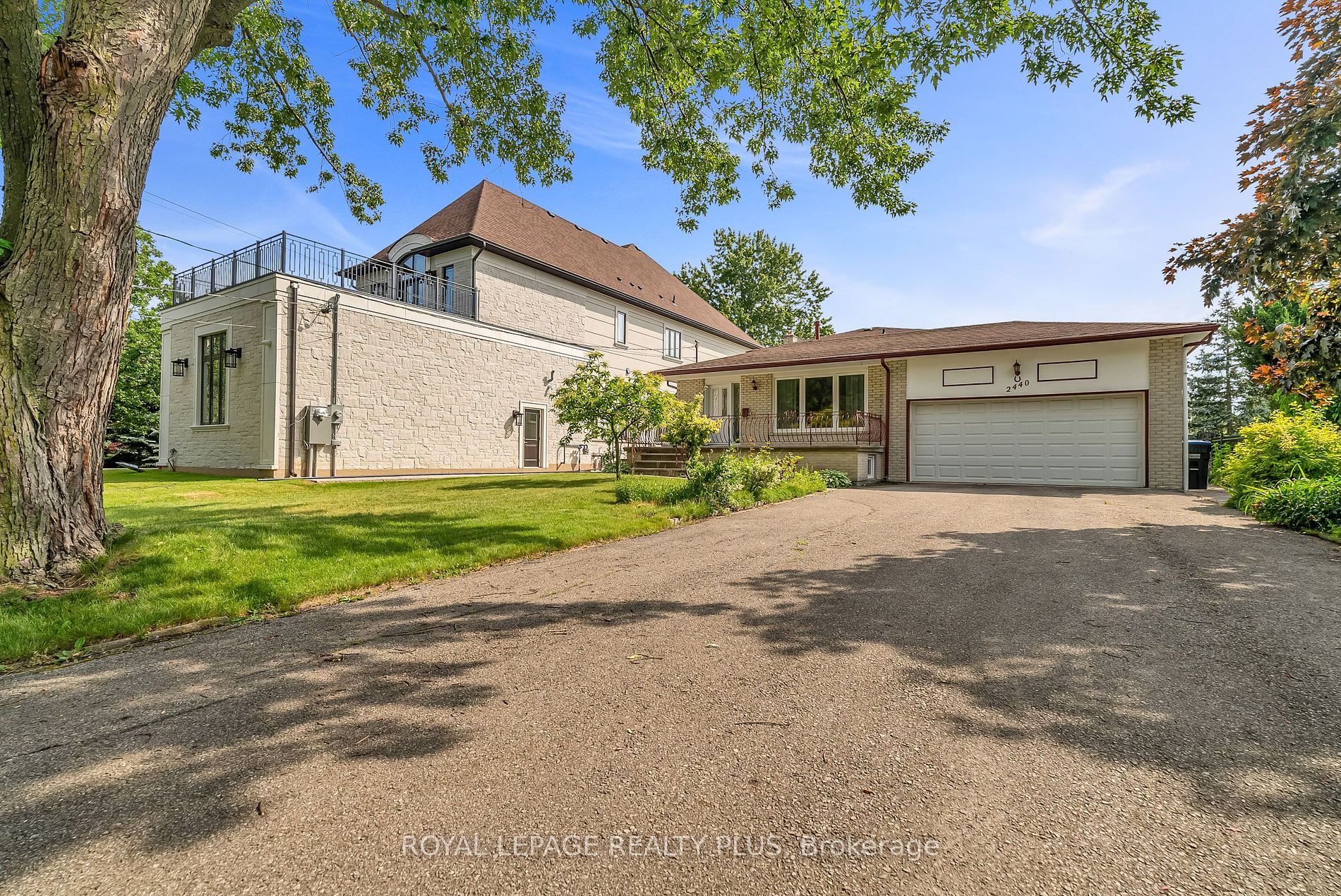 2440 Rosemary Drive