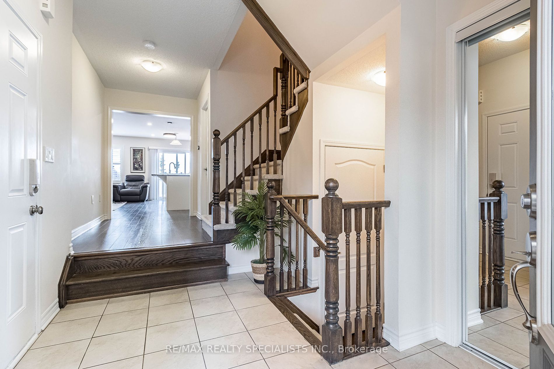 1732 Copeland Circ
