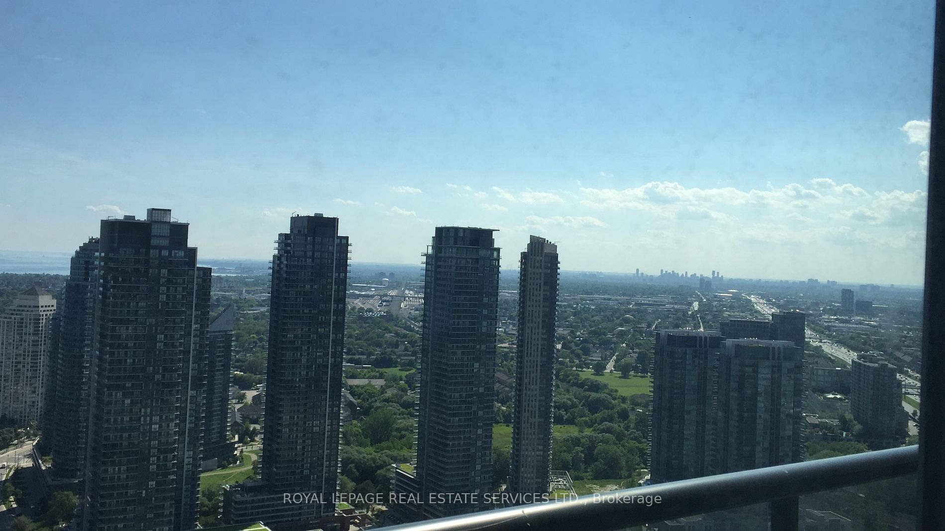 56 Annie Craig Dr, #3105