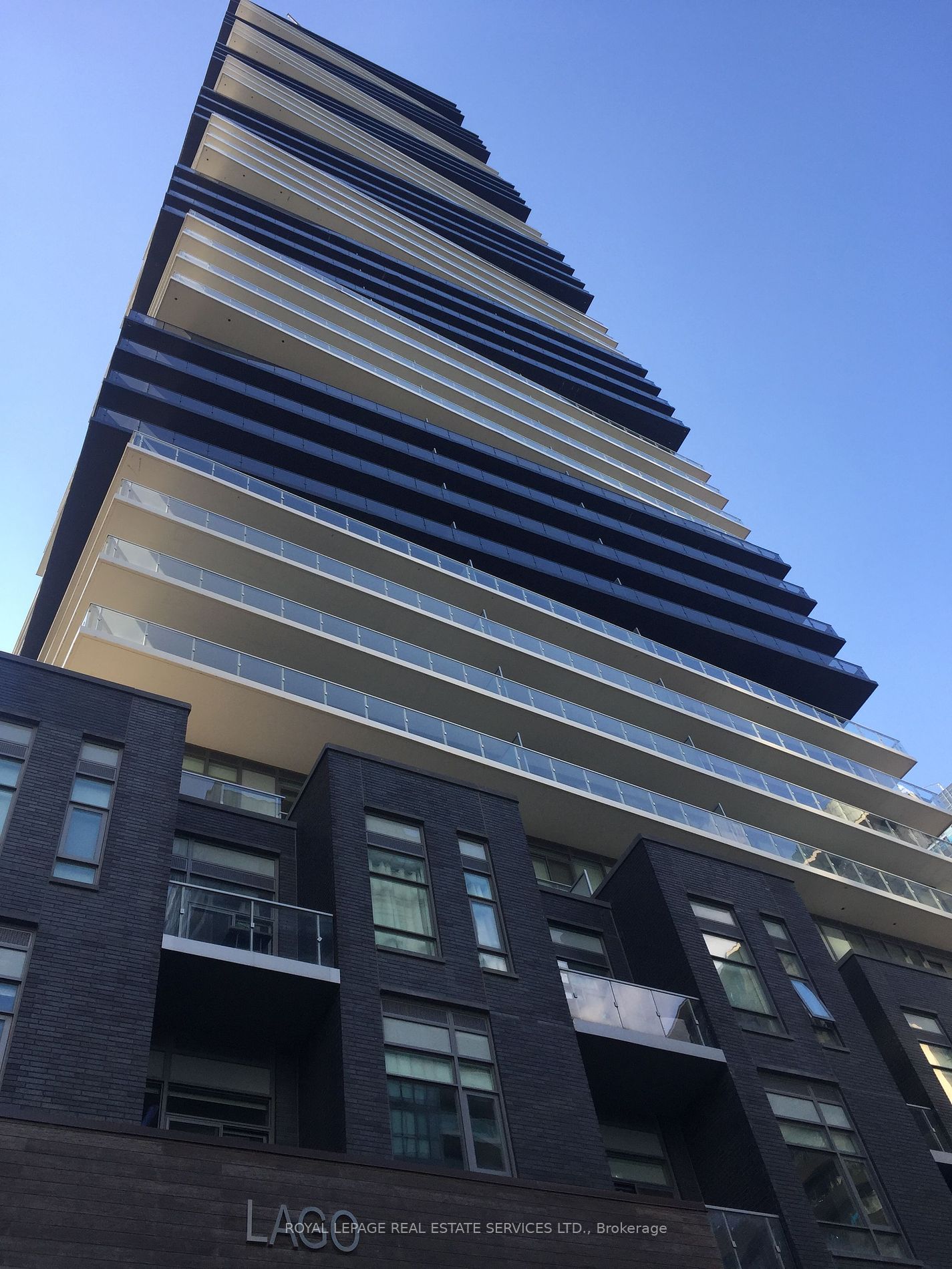 56 Annie Craig Dr, #3105