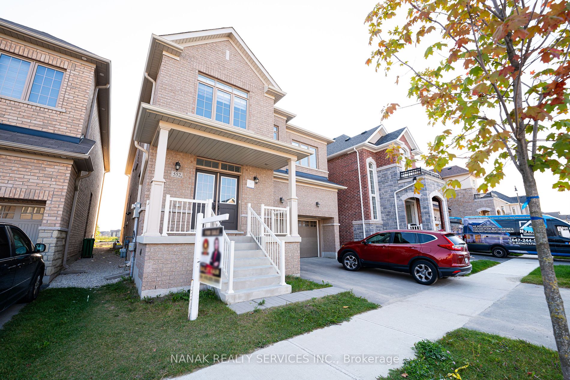 552 Brisdale Dr