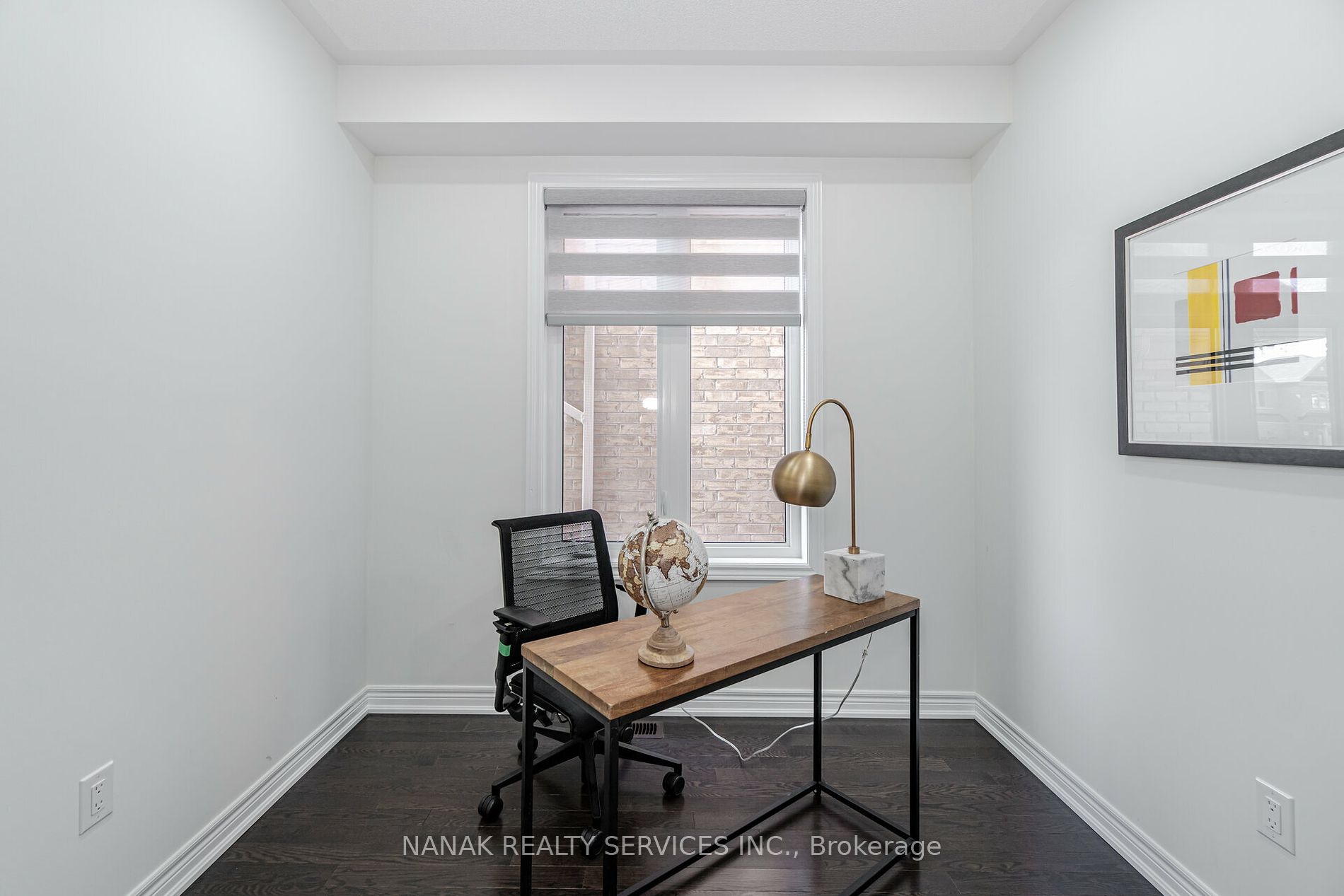 552 Brisdale Dr