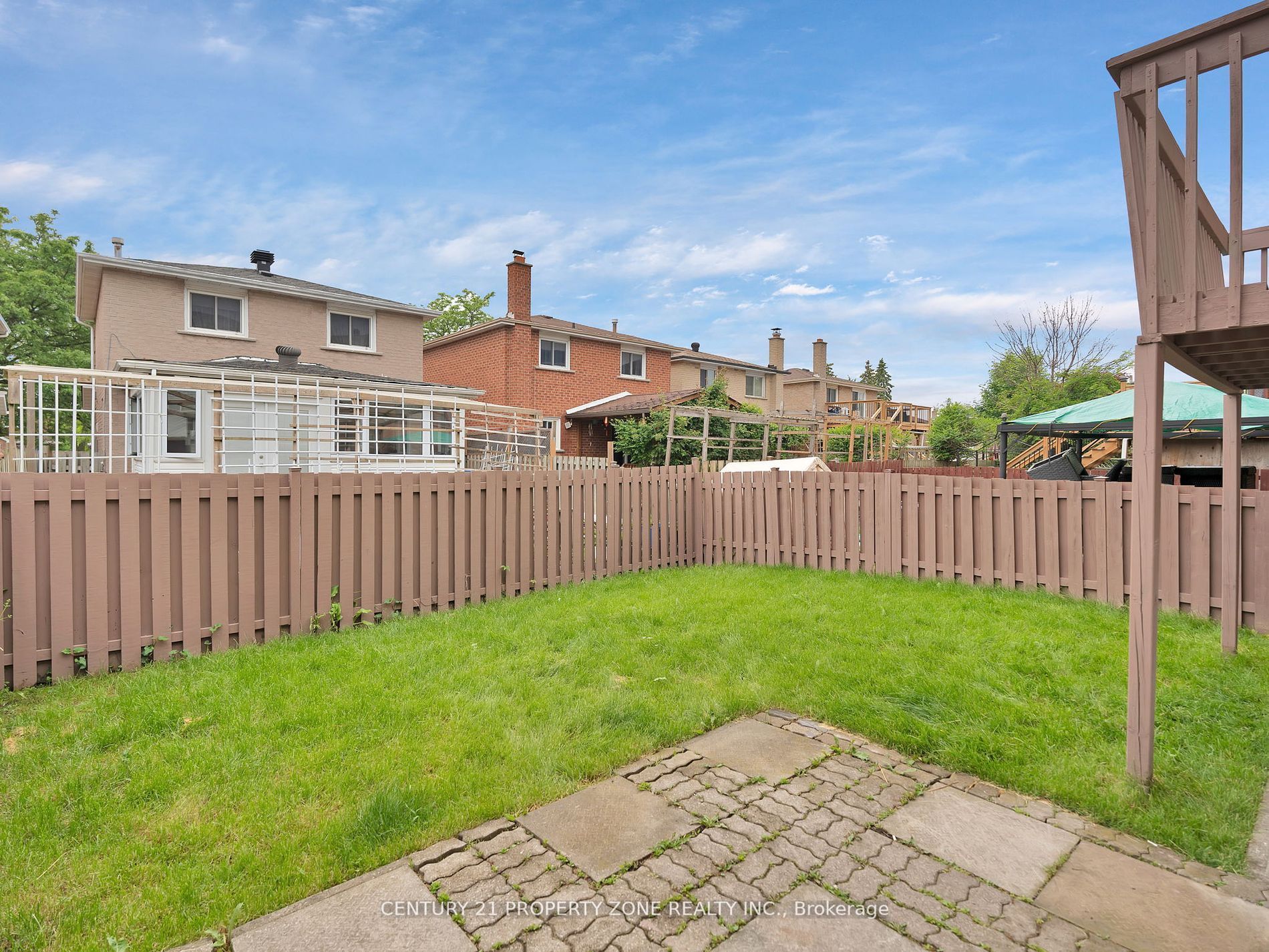 58 Schubert Cres