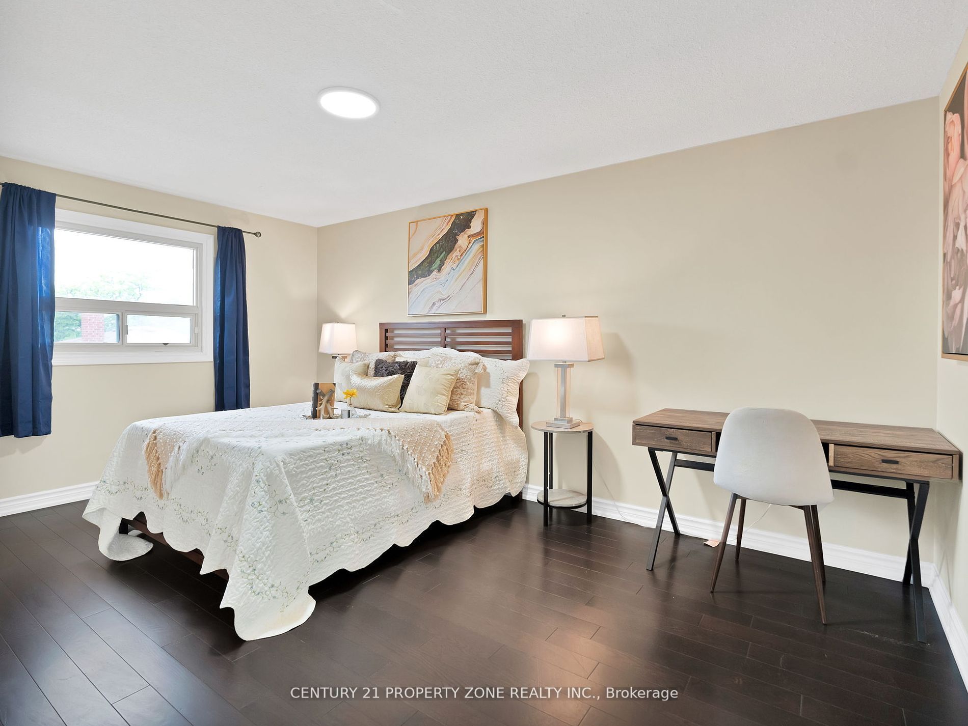 58 Schubert Cres