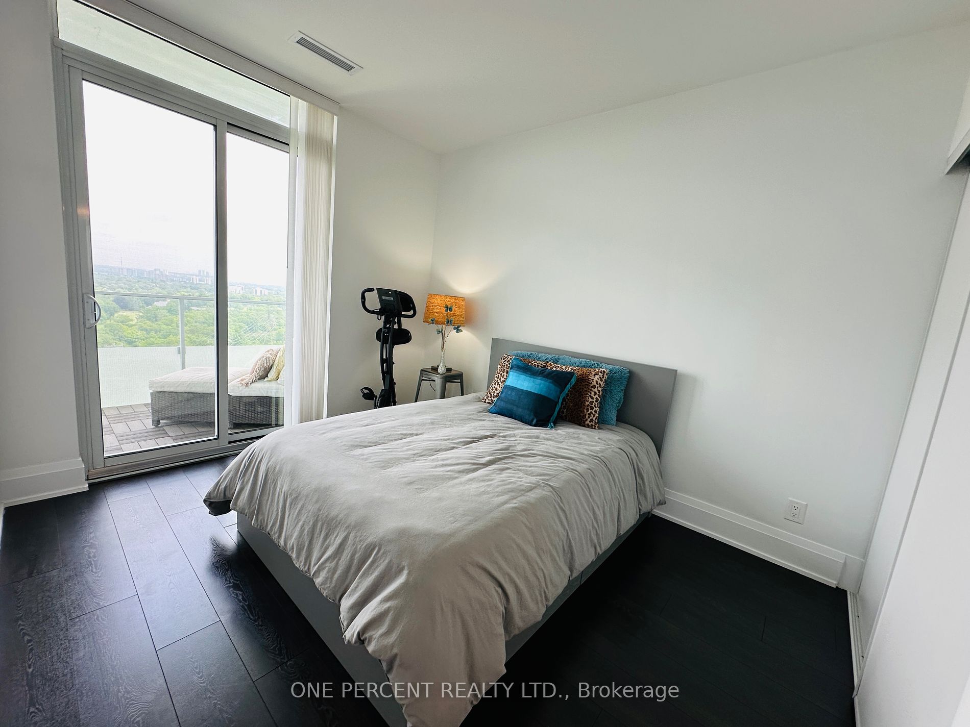 20 Brin Drive #1904