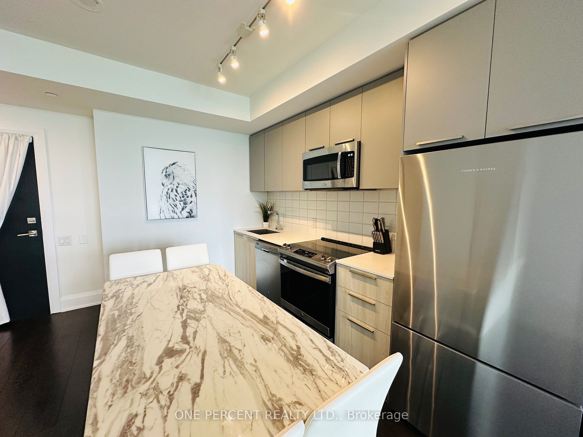 20 Brin Drive #1904