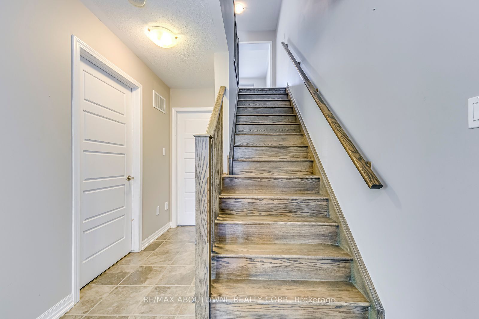 212 Ellen Davidson Drive