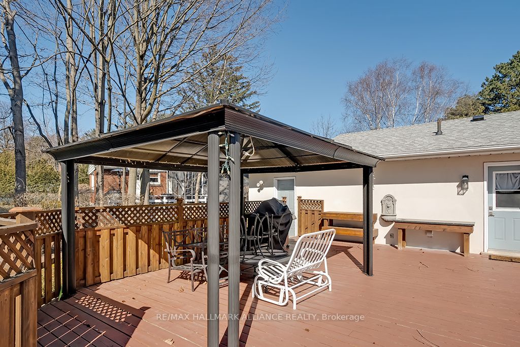 258 Westwood Dr