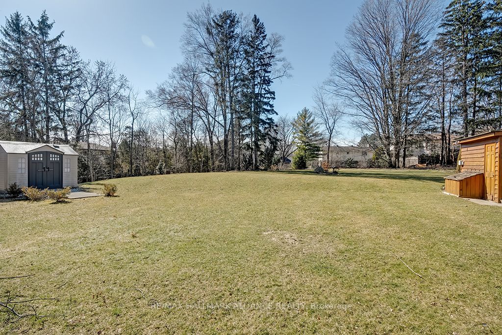 258 Westwood Dr