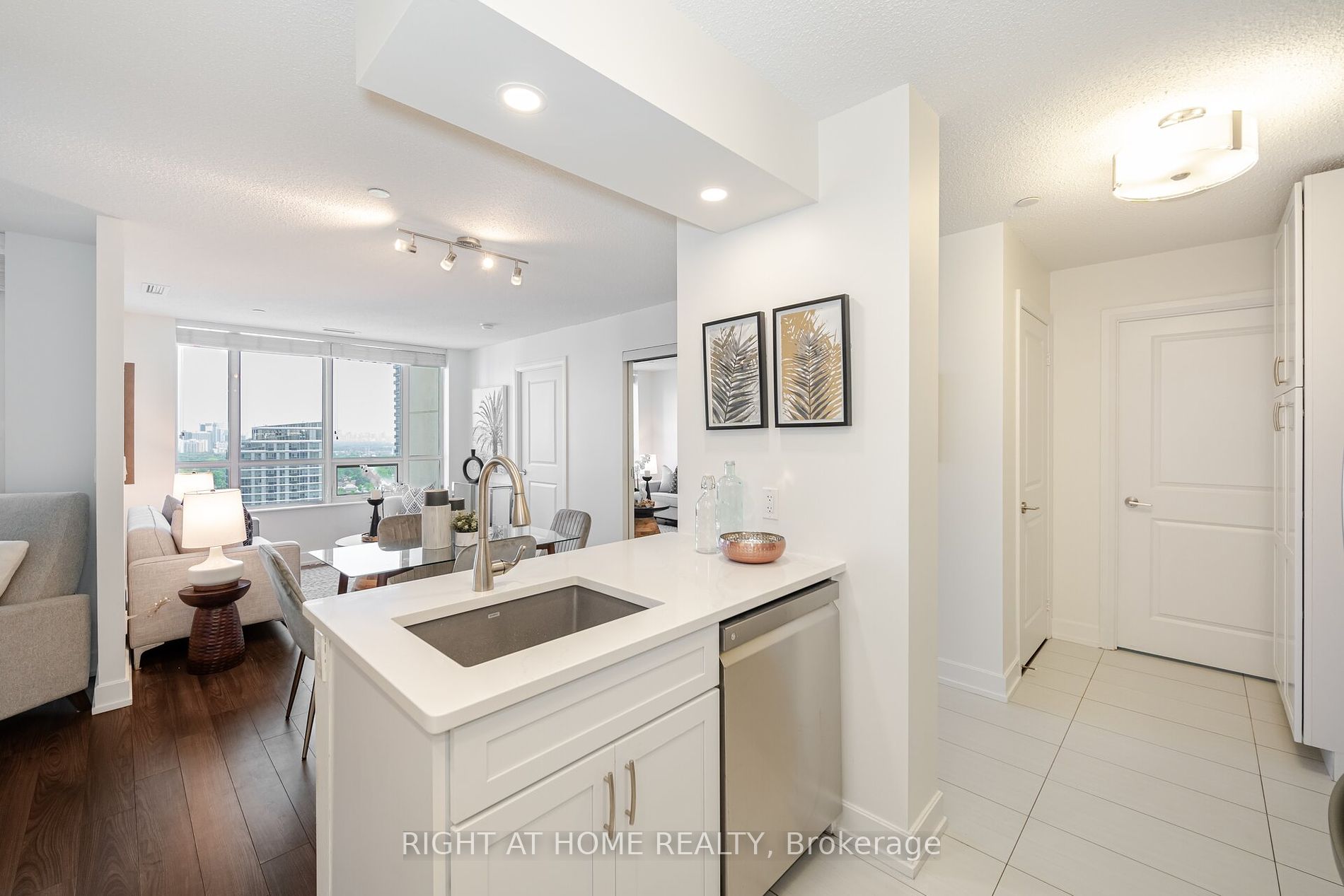 6 Eva Road, #2203