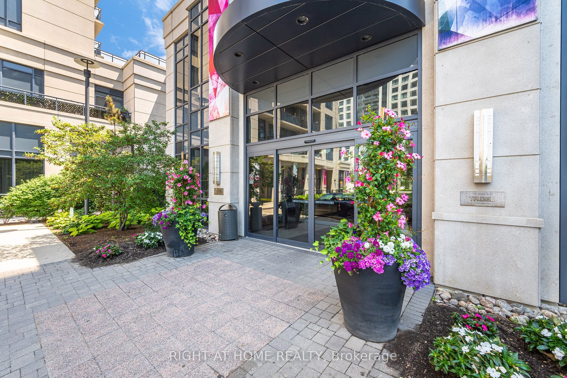 6 Eva Road, #2203