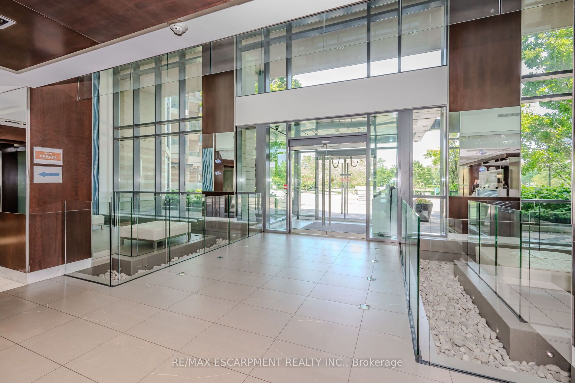 235 Sherway Gardens Rd, #709