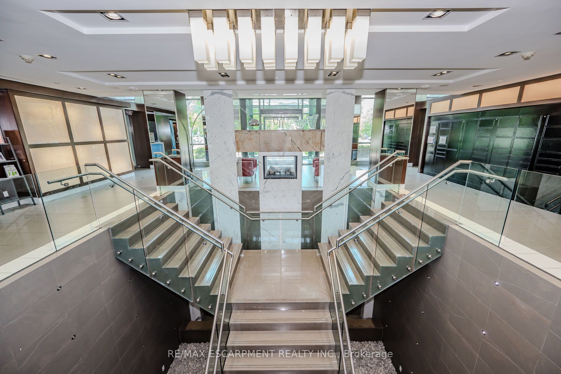 235 Sherway Gardens Rd, #709