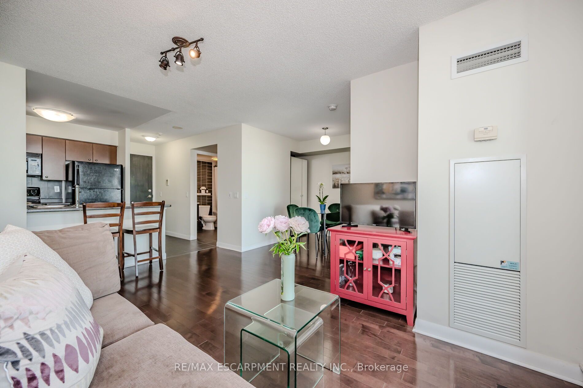 235 Sherway Gardens Rd, #709