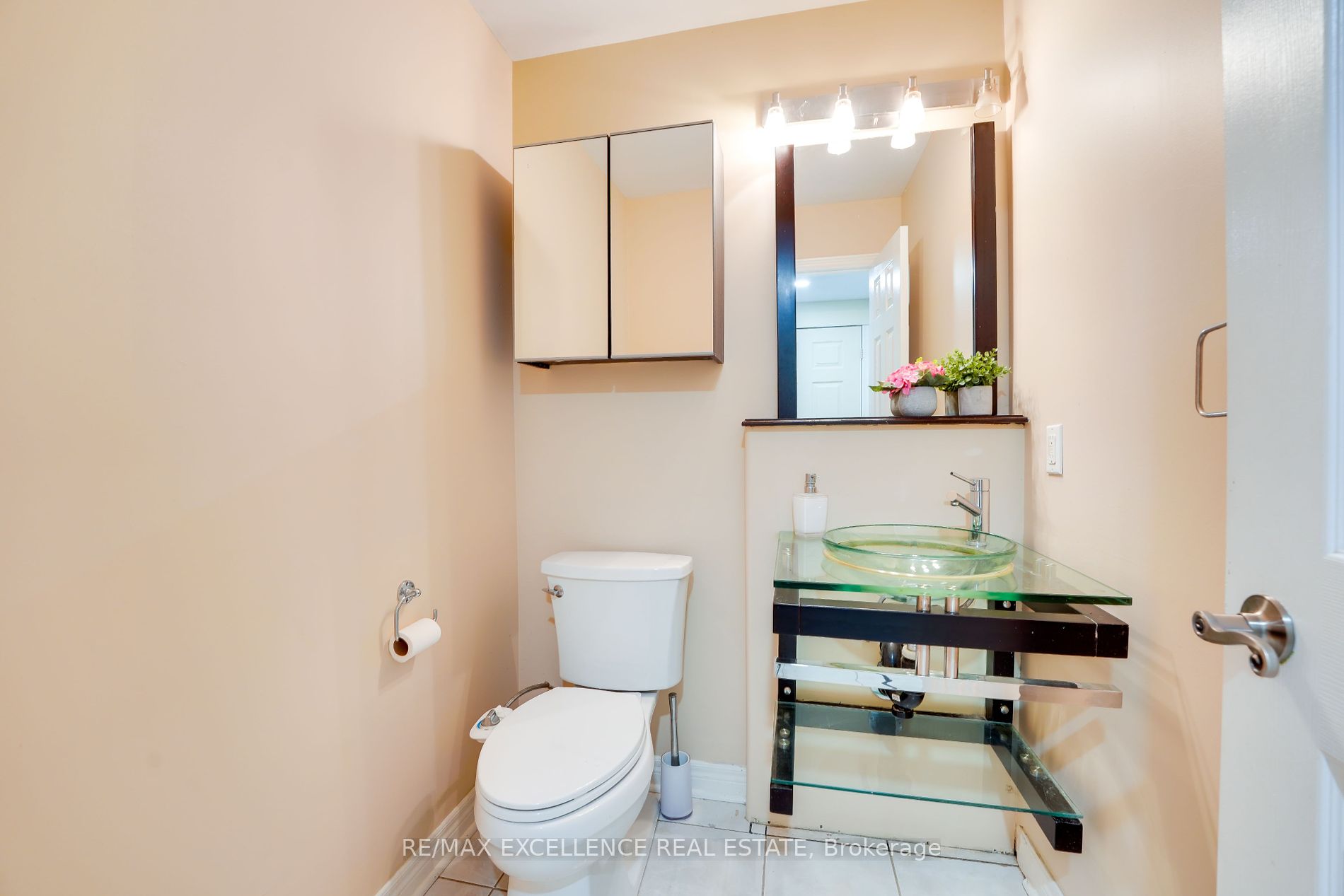 41 Fallstar Cres