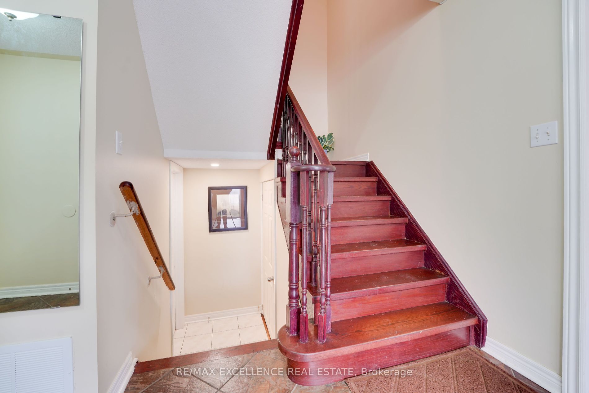 41 Fallstar Cres