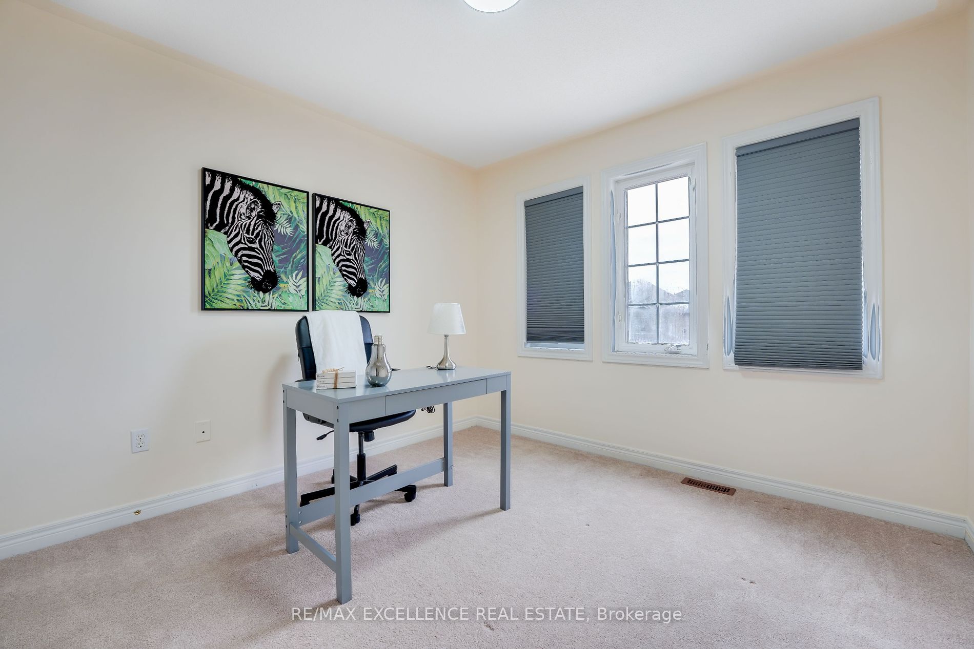 41 Fallstar Cres