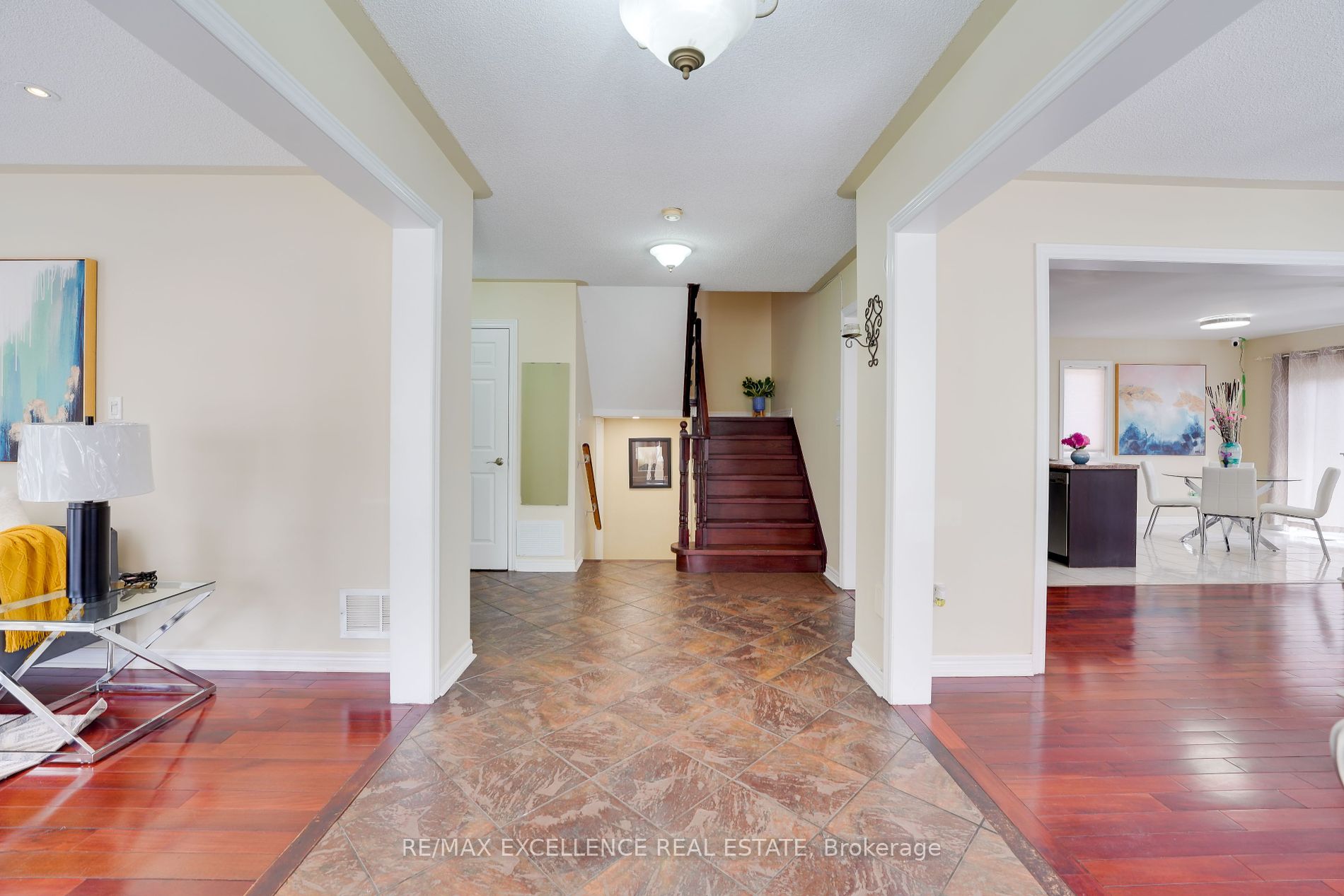 41 Fallstar Cres