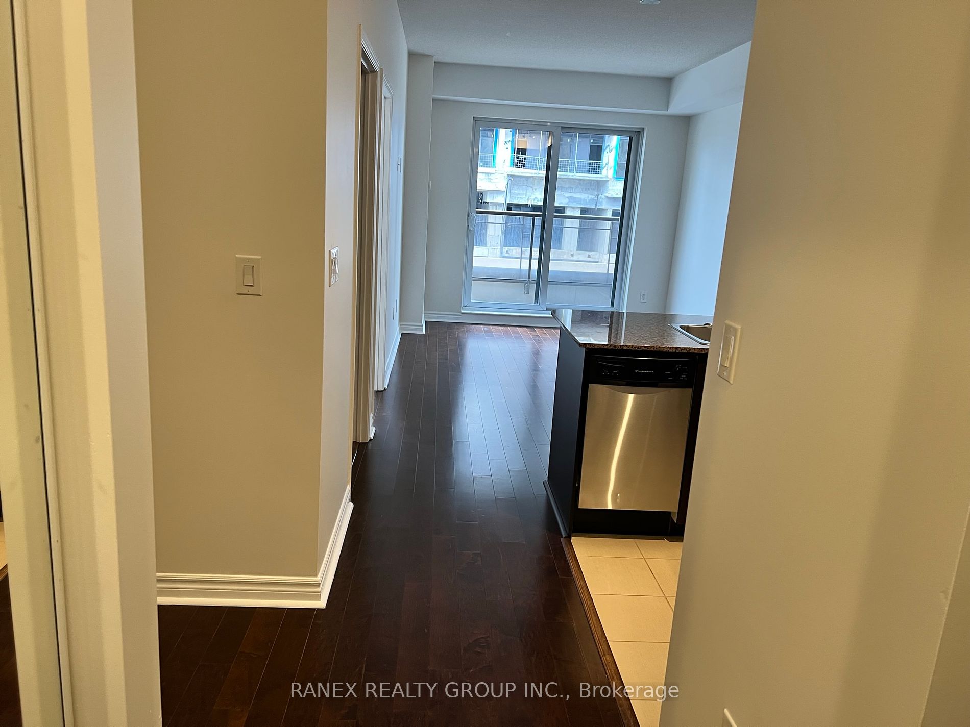 385 Prince Of Wales Drive #317