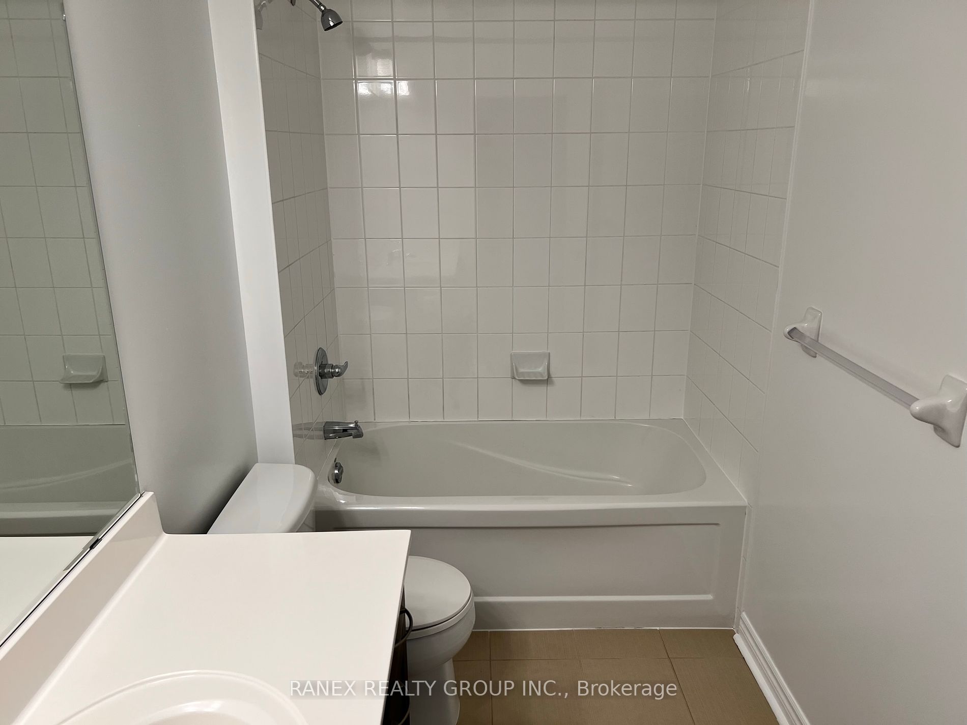385 Prince Of Wales Drive #317