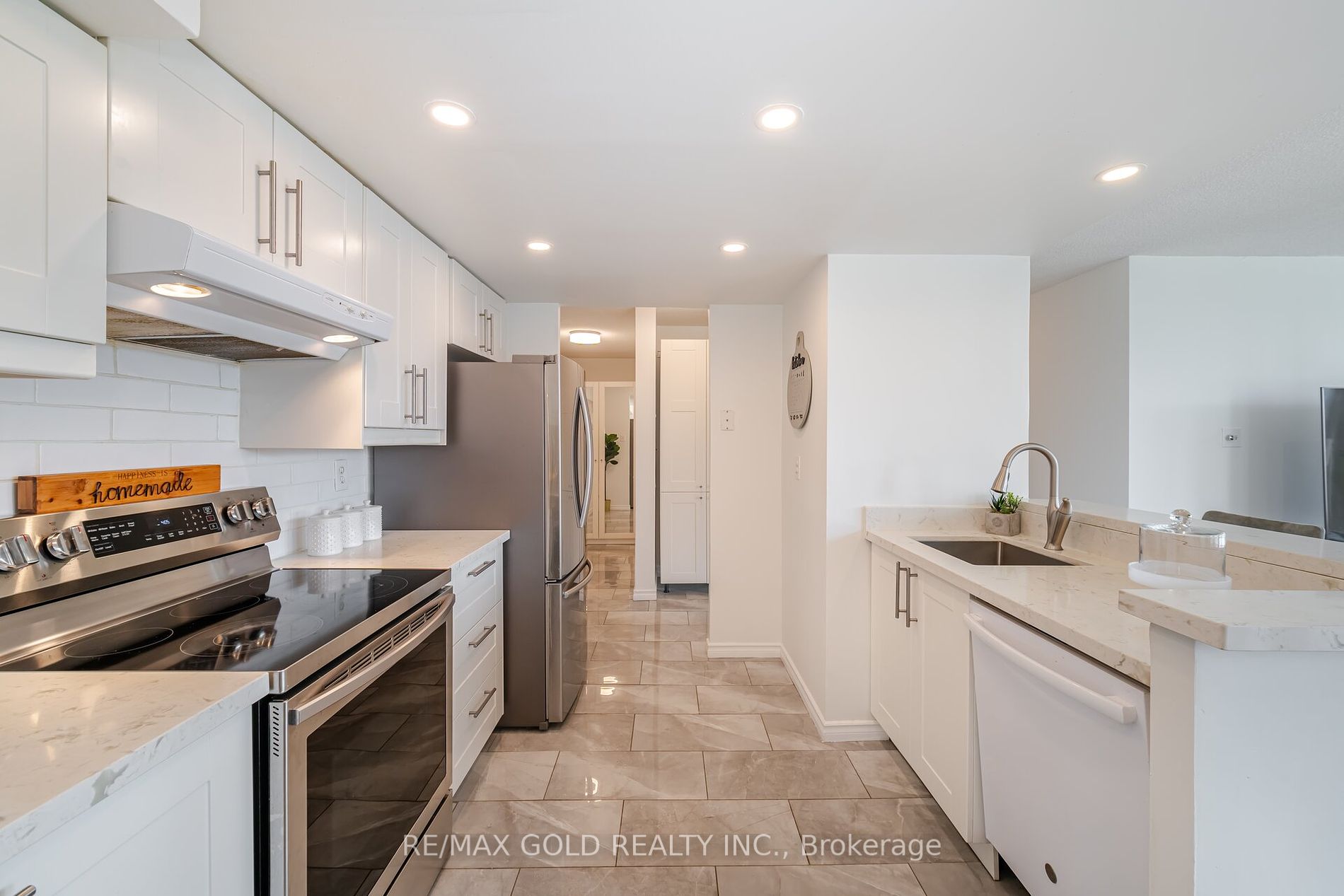 2091 Hurontario Street, #508