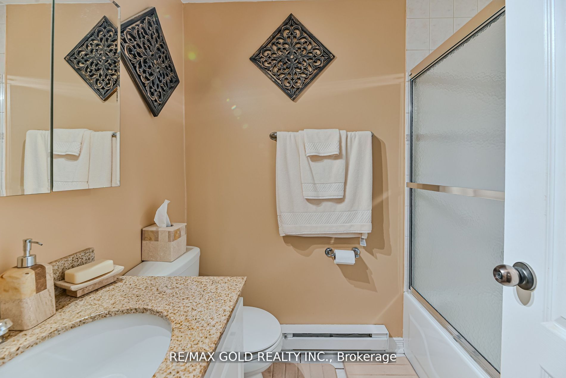21 Hapsburg Sq