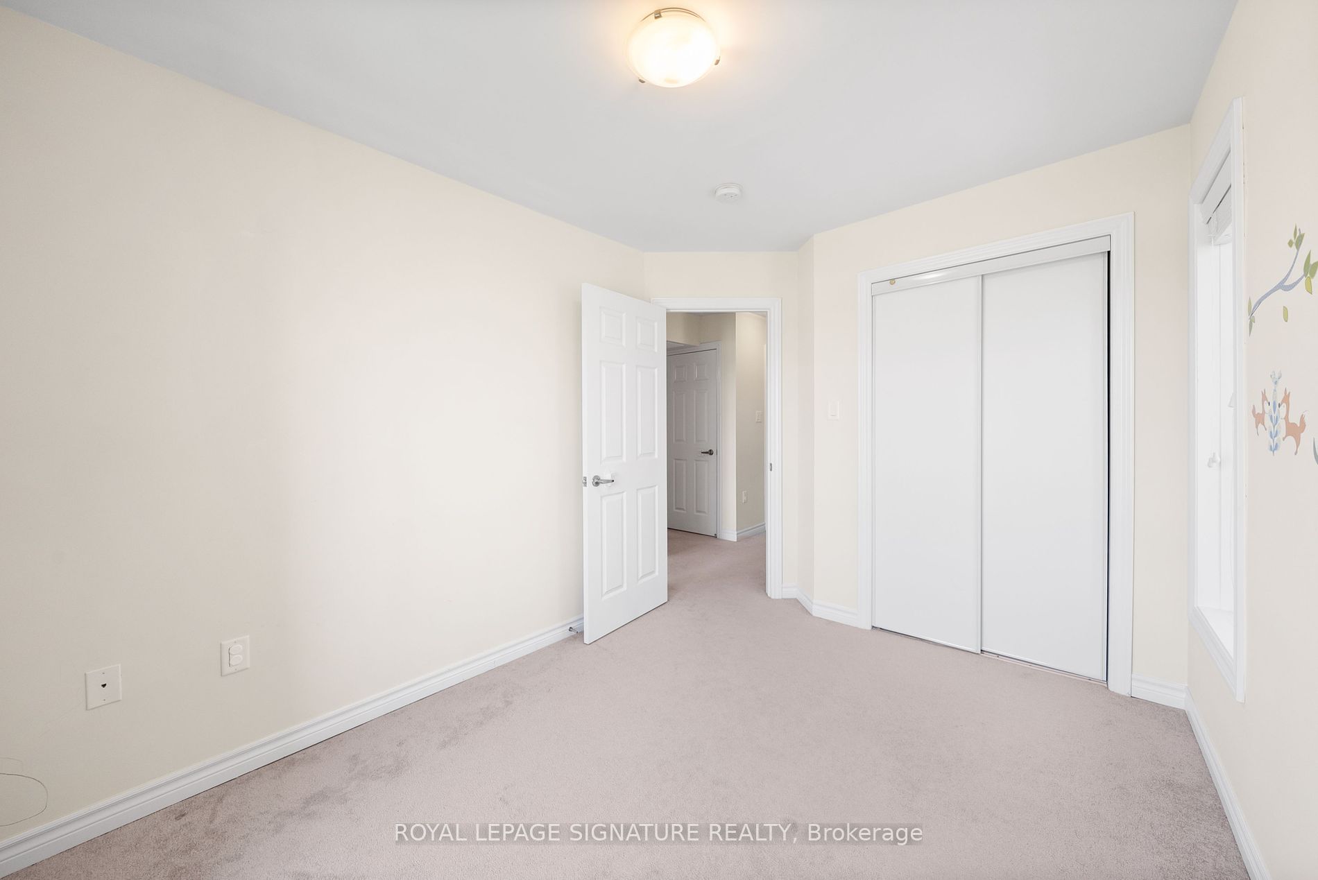2441 Greenwich Drive #11