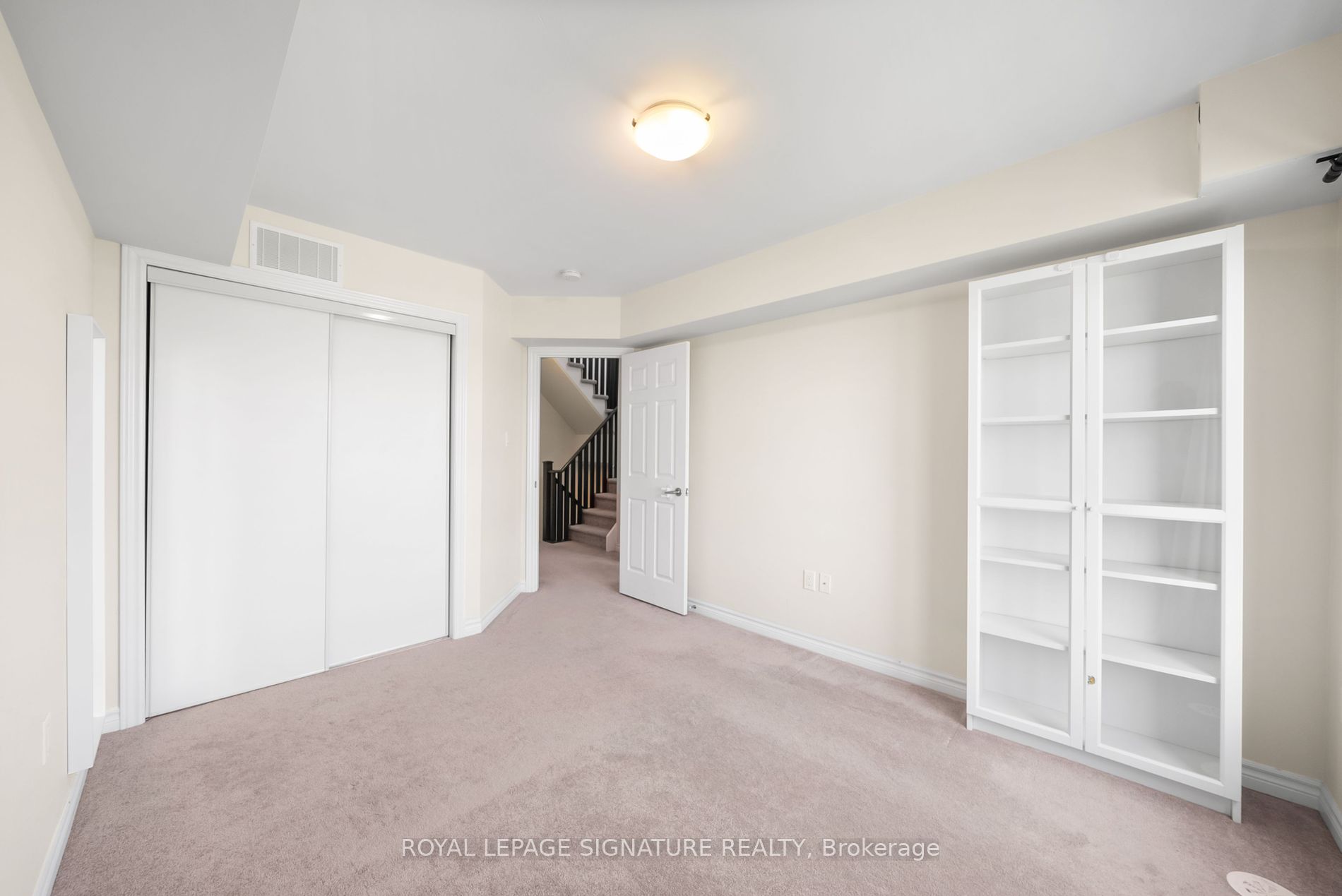2441 Greenwich Drive #11