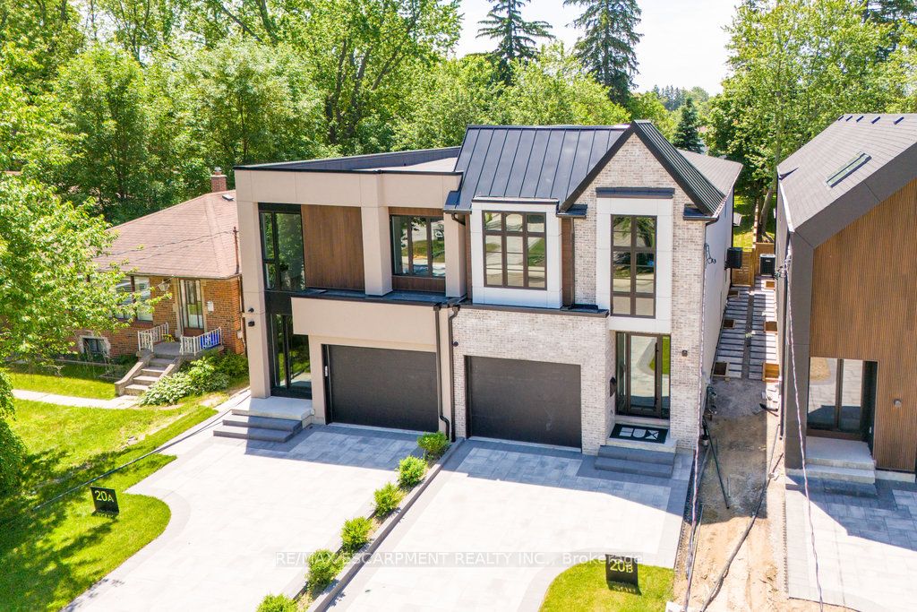20B Broadview Avenue